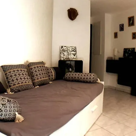 Апартаменты Proche Centre Toulouse, 2 Pieces Avec Balcon *